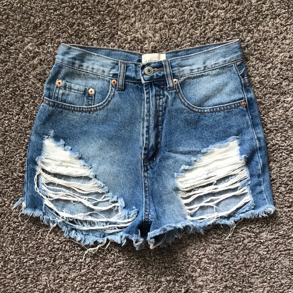 vestique Pants - Vestique distressed high waisted shorts